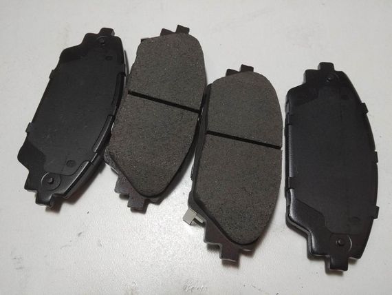 Колодки передні гальмівні MAZDA 3 (BM), Hi-Q (SP1729) (BHY1-33-28ZA) | Зображення 1