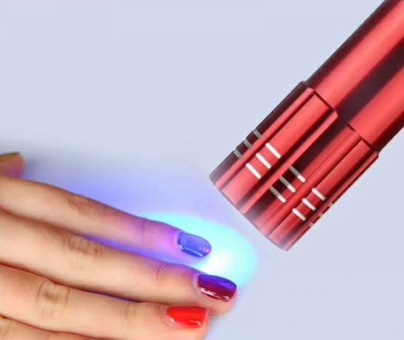 УФ фонарик для сушки гель лака ногтей для маникюра и педикюра на батарейках алюминиевый корпус Красный | Зображення 5