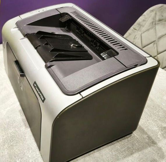 Принтер HP LaserJet P1006 / Лазерная монохромная печать / 600x600 dpi / A4 / 16 стр/мин / USB 2.0 б/у | Зображення 6