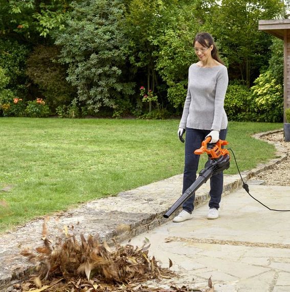 Садовий пилосос електричний Black&Decker BEBLV260 | Зображення 4