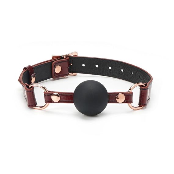 Силиконовый кляп Liebe Seele Wine Red Ball Gag, диаметр шарика 4,3 см, ремень из натуральной кожи Sex Aura