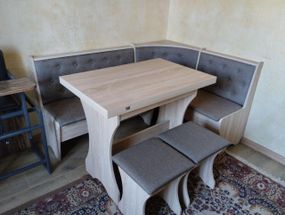 Кухонний куток, стіл та дві табуретки 154х114 см - Дуб Сонома