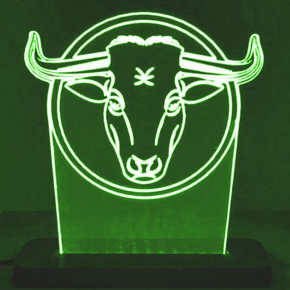 Акриловий світильник-нічник Бик зелений tty-n000001