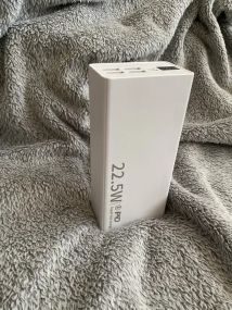 Повербанк KL112 30000 mAh 22.5W — Максимум енергії в компактному корпусі