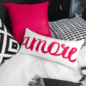 Подушка для дивану оксамитова Amore 50x24 см (52BP_21L006)