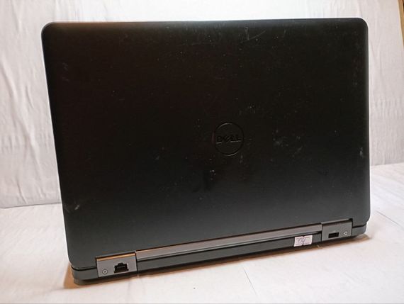 Ноутбук Б-клас Dell Latitude E5440 / 14" (1366x768) TN / Intel Core i5-4310U (2 (4) ядра по 2-3 GHz) / 8 GB DDR3 / 120 GB SSD / Intel HD Graphics 4400 / WebCam б/в | Зображення 3