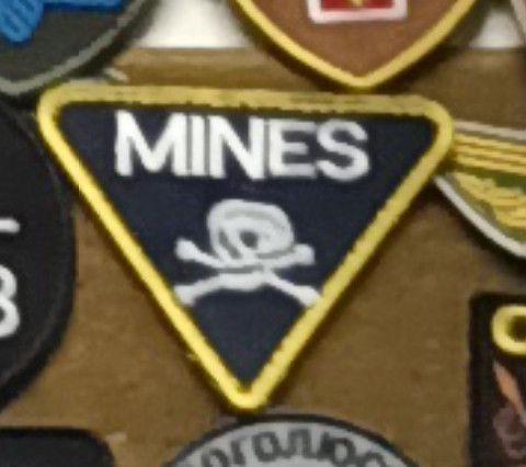 Шеврон СТОП! МИНЫ! Чорний