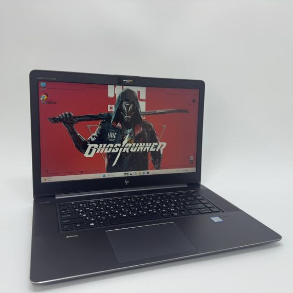 Мобільна робоча станція HP ZBook Studio G4 / 15.6" (1920x1080) IPS / Intel Core i7-7700HQ (4 (8) ядра по 2.8 - 3.8 GHz) / 16 GB DDR4 / 512 GB SSD / nVidia Quadro M1200, 4 GB GDDR5, 128-bit / WebCam б/в + Подарунок Мишка та килимок | Зображення 1