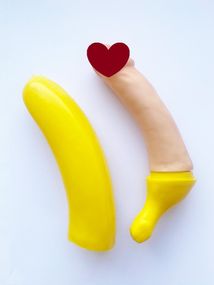 Фалоімітатор СПОКУСЛИВИЙ БАНАН Sex Aura