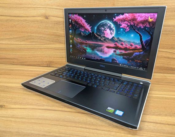 Игровой ноутбук Dell G7 7588 / 15.6" (1920x1080) IPS / Intel Core i7-8750H (6 (12) ядер по 2.2 - 4.1 GHz) / 16 GB DDR4 / 512 GB SSD / nVidia GeForce GTX 1060, 6 GB GDDR5, 192-bit / WebCam / Windows 10 б/у + Подарок Беспроводная мышь / USB | Зображення 4