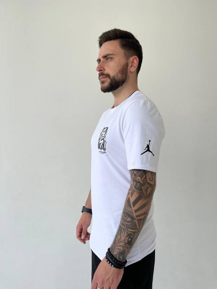 Футболка Jordan біла