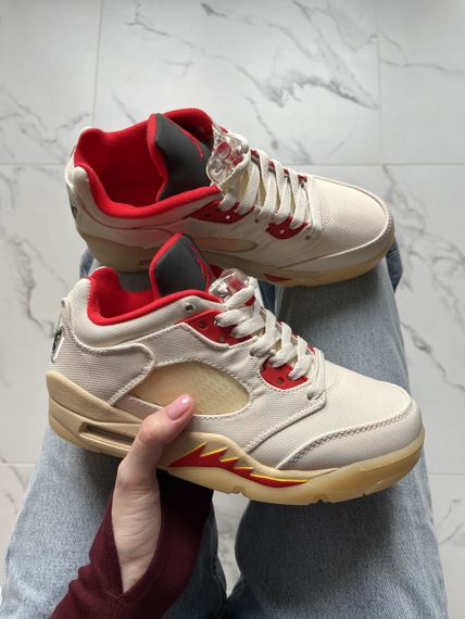 Кроссовки  Jordan 5 Retro Low Chinese New Year (топ качество) 2037