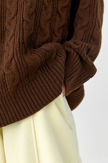 Вільна в'язана кофта в косички - коричневий цвет, ONE SIZE (є розміри) | Зображення 3