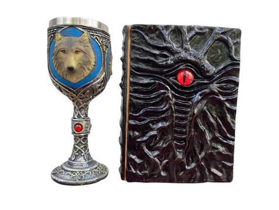 Подарунковий набір Келих 3D Вовки та Блокнот 3D «Книга, що дивиться у відповідь»