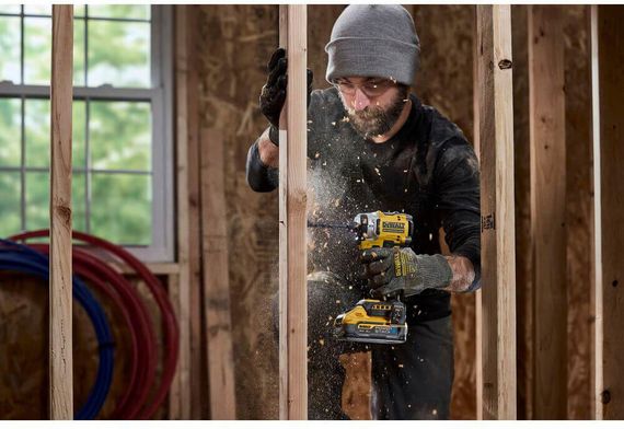 Шуруповёрт ударный аккумуляторный бесщёточный 282Нм DeWALT DCF860N | Зображення 2