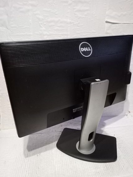 Монитор Dell P2412Hb / 24" (1920x1080) TN / 1x DVI, 1x VGA, 2x USB 2.0, 1x USB Type-B / VESA 100x100 / Pivot б/у | Зображення 4
