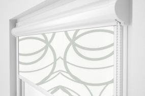 Рулонная штора Rolets Геометрия 2-52821-625 62.5x170 см закрытого типа Белая