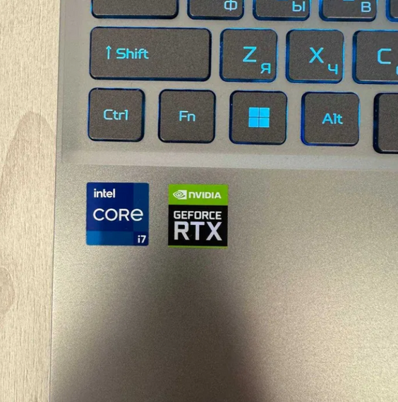 Ноутбук Acer Predator Triton 14 3K 90Hz i7 12700H 16GB SSD 2TB RTX 3060 Б/В | Зображення 5