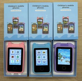 Телефон Інтерактивний Смартфон із сенсорним екраном Дитяча іграшка з іграми камерою додатками