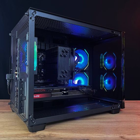 Збірка на замовлення: ігровий ПК AeroCool P300C-G-BK-v1 Black Tower / AMD Ryzen 7 7700 (8 (16) ядер по 3,8 - 5,3 ГГц) / 32 ГБ DDR5 / 1000 ГБ SSD M.2 / AMD Radeon RX 7800 XT, 16 GB GDDR6, 256-bit / 850W | Зображення 4