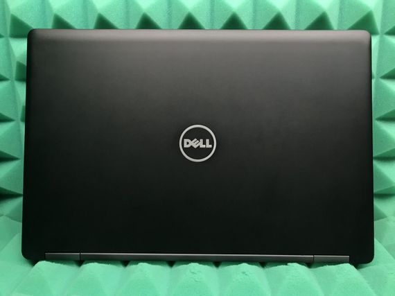 Рабочая станция Б-класс Dell Precision 3520 / 15.6" PS / Intel Core i7-7820HQ (4(8) ядра по 2.9-3.9GHz) / 16GB DDR4 / 256GB SSD / Quadro M620, 2GB GDDR5, 128-bit / WebCam / HDMI / Win 10 б/у | Зображення 4