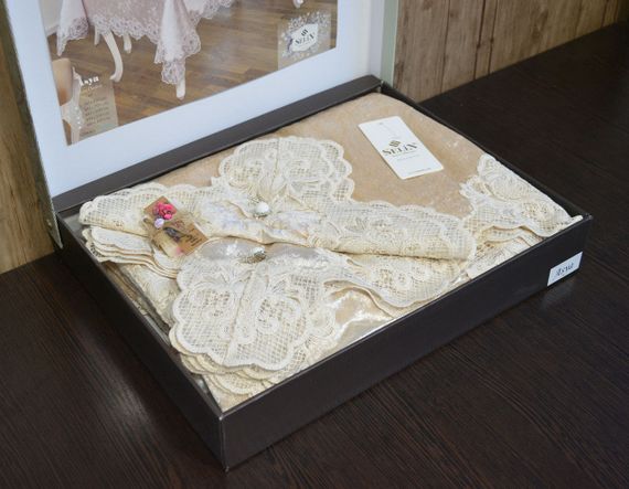 Велюрова скатертина Selin Asya 160х350 Бежева | Зображення 3