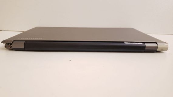 Ноутбук Б-клас Toshiba Tecra Z50-C / 15.6" (1920x1080) IPS / Intel Core i7-6600U (2 (4) ядра по 2.6 - 3.4 GHz) / 16 GB DDR4 / 512 GB SSD / nVidia GeForce GT 930M, 2 GB GDDR3, 64-bit / WebCam б/в | Зображення 5