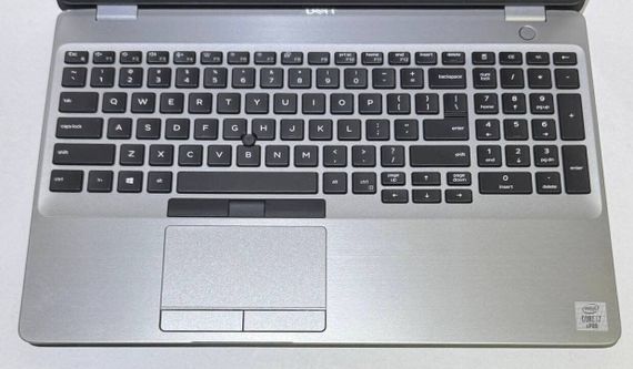 Ноутбук Б-клас Dell Latitude 5510 / 15.6" (1920x1080) IPS / Intel Core i7-10610U (4 (8) ядра по 1.8 - 4.9 GHz) / 16 GB DDR4 / 256 GB SSD / Intel UHD Graphics / WebCam б/в | Зображення 3