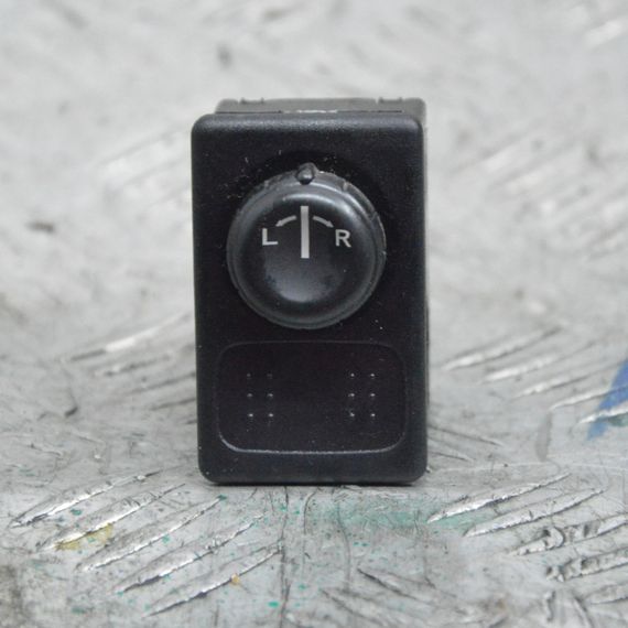 Кнопка регулювання дзеркал Nissan Almera Tino 2000-2006 Блок керування дзеркалами Ніссан Альмера Тіно