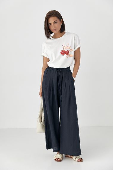 Бавовняна футболка з вишнями - білий цвет, L (є розміри) | Зображення 2