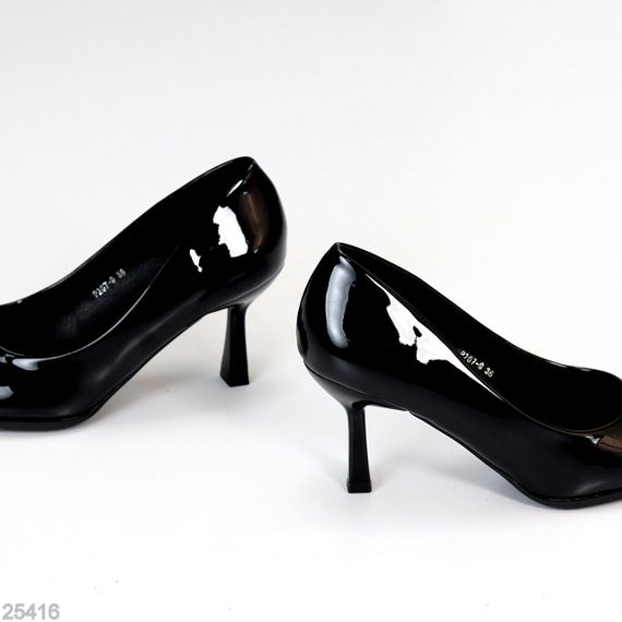 Елегантні люксові лакові глянсові туфлі човники на шпильці | Зображення 1