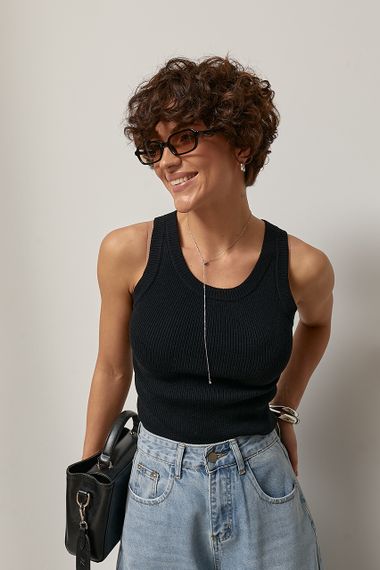 В'язана однотонна майка в рубчик - чорний цвет, ONE SIZE (є розміри) | Зображення 4