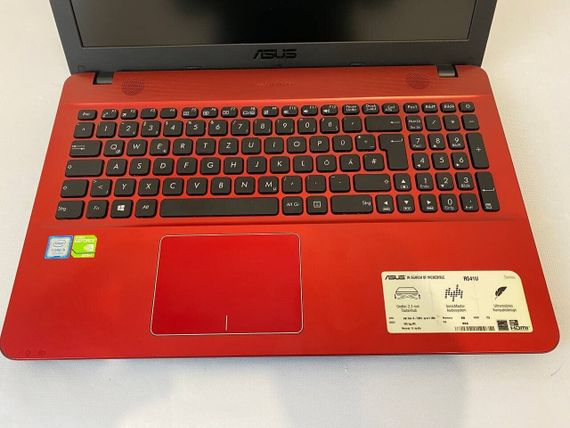 Ноутбук Asus R541U / 15.6" (1920x1080) TN / Intel Core i5-7200U (2 (4) ядра по 2.5 - 3.1 GHz) / 8 GB DDR4 / 250 GB SSD / nVidia GeForce 920MX, 2 GB GDDR3, 64-bit / WebCam / DVD-ROM б/у | Зображення 2