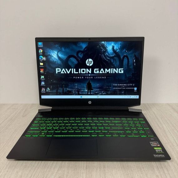 Ігровий Б-клас ноутбук HP Pavilion Gaming 15-ec2004ua / 15.6" (1920x1080) IPS / AMD Ryzen 7 5700U (8 (16) ядер по 1.8 - 4.3 GHz) / 16 GB DDR4 / 512 GB SSD / nVidia GeForce RTX 3050, 4 GB GDDR6, 128-bit / WebCam б/в | Зображення 1