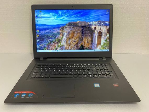Ноутбук Б-клаcс Lenovo IdeaPad 110-17IKB / 17.3" (1600x900) TN / Intel Core i3-7100U (2 (4) ядра по 2.4 GHz) / 8 GB DDR4 / 240 GB SSD / AMD Radeon R5 M430, 2 GB GDDR3, 64-bit / WebCam / DVD-ROM б/у | Зображення 1