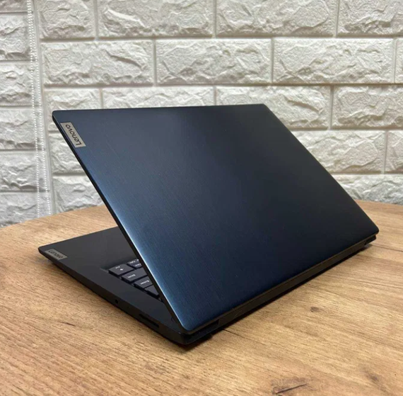 Ноутбук Lenovo Ideapad 3 14-ADA05 FHD Ryzen 5 3500U 8Gb SSD 128Gb Б/В | Зображення 1