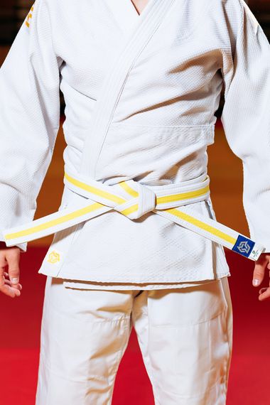 Біло-жовтий пояс для дзюдо ТМ "Kintayo" ,140 зріст