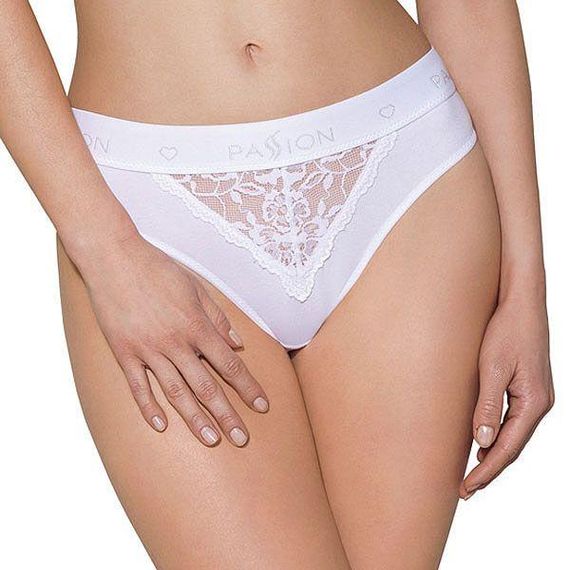 Трусики з широкою гумкою і мереживом Passion PS001 PANTIES S, white sexstyle