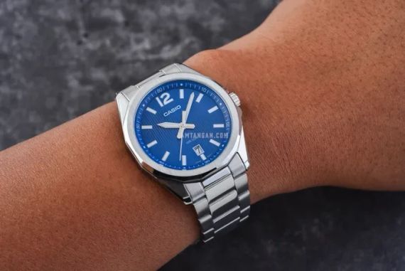 Годинник чоловічий Casio MTP-E725D-2A | Зображення 2