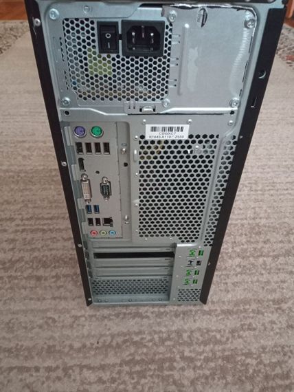 ПК Б-клас Fujitsu Esprimo P910 E85+ Tower / Intel Core i5-3470 (4 ядра по 3.2 - 3.6 GHz) / 8 GB DDR3 / 240 GB SSD / Intel HD Graphics 2500 б/в | Зображення 2