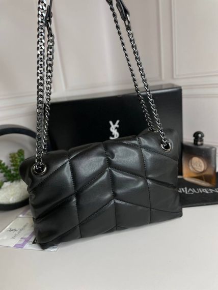 Женская Сумка Yves Saint Laurent Puffer Small Chain Bag in Quilted Lambskin черная с черным лого wb040 | Зображення 1