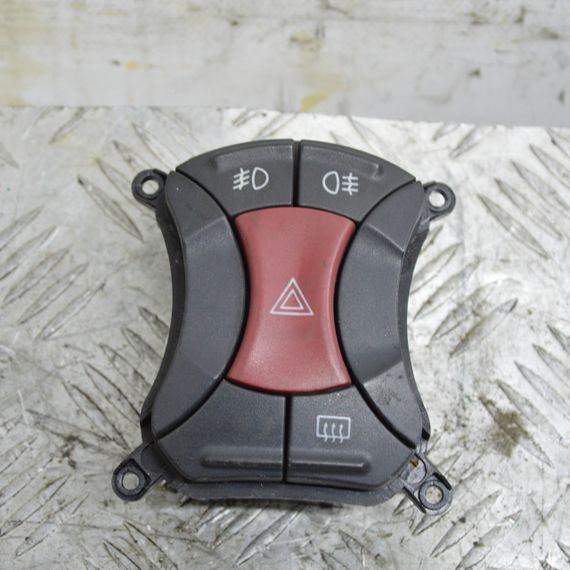 Блок кнопок в торпедо Fiat Doblo 2000-2010 Кнопка аварійної сигналізації Фіат Добло 7354198620E