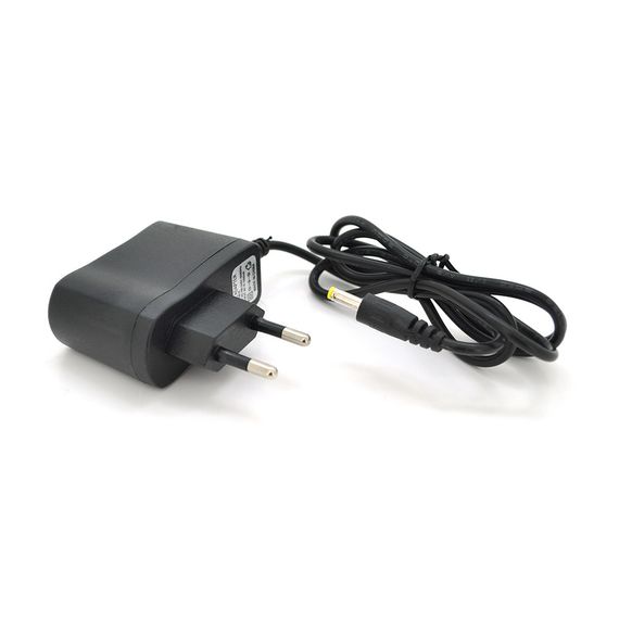 Імпульсний блок живлення XBS-0910 9В 1А (9Вт)  штекер 4.0/1.7  довжина 0,5 м Q100