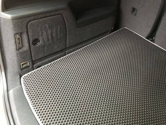 Килимок багажника верхній (EVA, чорний) для Volkswagen Sharan 2010-2024 рр | Зображення 1