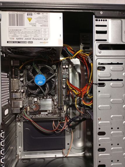 ПК Frime Tower / Intel Core i5-4460S (4 ядра по 2.9 - 3.4 GHz) / 8 GB DDR3 / 120 GB SSD / Intel HD Graphics 4600 / 400W б/в | Зображення 4