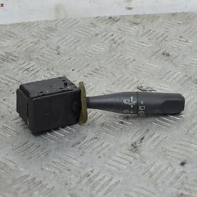 Перемикач двірників правий Peugeot 306 1998-2012 Підрульовий перемикач правий Пежо 206 96331043ZL