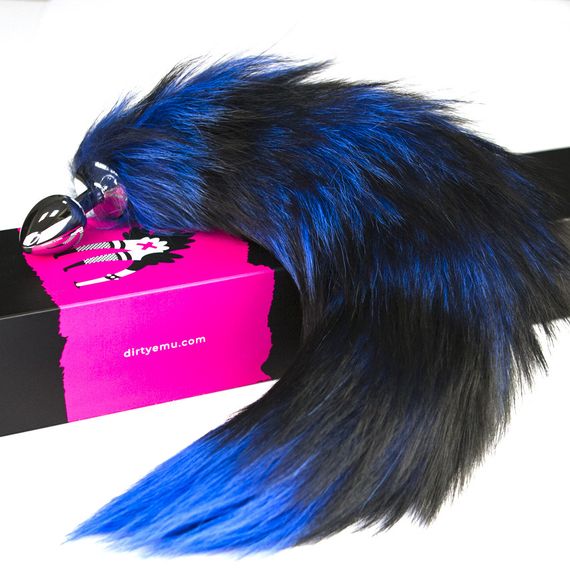 Анальна пробка-хвостик S з натурального хутра DARK BLUE колір синій sexstyle