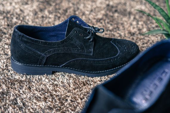 Броги замшевые, черные 40 размер