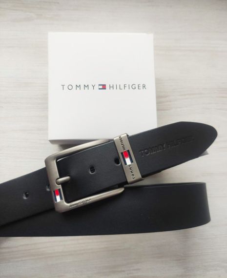 Мужской подарочный набор Tommy часы и кожаный ремень  total black | Зображення 4