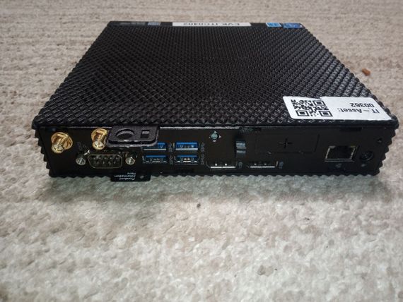 Неттоп Dell Wyse 5070 USFF / Intel Celeron J4105 (4 ядра по 1.5 - 2.5 GHz) / 4 GB DDR4 / 16 GB SSD / Intel UHD Graphics 600 б/у | Зображення 2